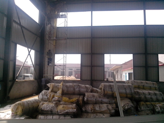 Odporna na wodę konstrukcja stalowa Godown Q345 Metalowa wiata garażowa