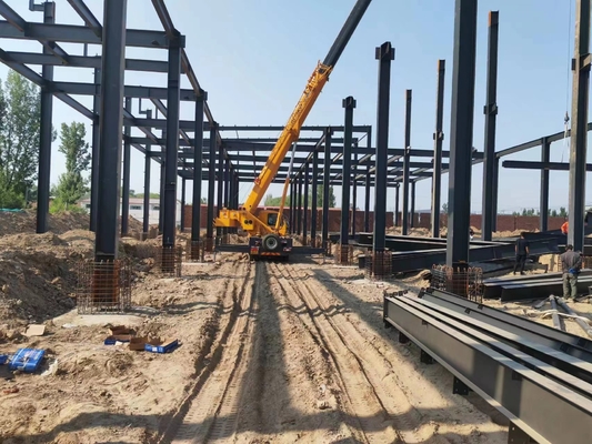 Izolacja akustyczna Q345 Prefabrykowany metalowy budynek o konstrukcji stalowej