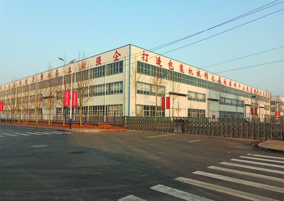 Izolacja akustyczna Konstrukcja stalowa Magazyn Q235 Prefabrykowany dom dla drobiu