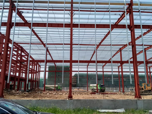Wodoodporne rolnicze konstrukcje stalowe przemysłowe PEB Centrum handlowe o konstrukcji stalowej