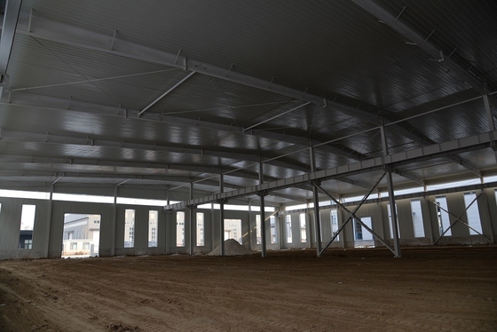 Niestandardowe prefabrykowane szopy warsztatowe Q345B H Beam Steel Frame Building