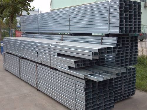 50M2 Prefabrykowane budynki metalowe Sklepy z izolacją PU Prefabrykowany warsztat stalowy z Skillion