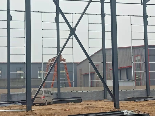 Lekkie stalowe wiązary dachowe formowane na zimno do hali handlowej