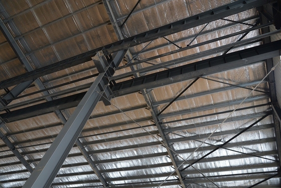 Prefabrykowane stalowe kratownice dachowe LANGE do budynków