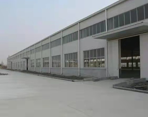 Prefabrykowany warsztat konstrukcji stalowych Q355B Wstępnie zaprojektowany metalowy dom budowlany