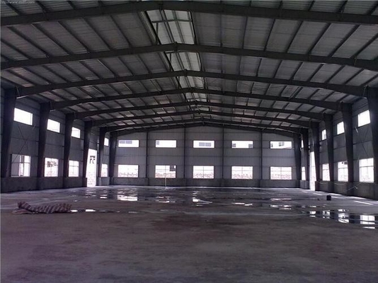 Prefabrykowany warsztat konstrukcji stalowych Q355B Wstępnie zaprojektowany metalowy dom budowlany